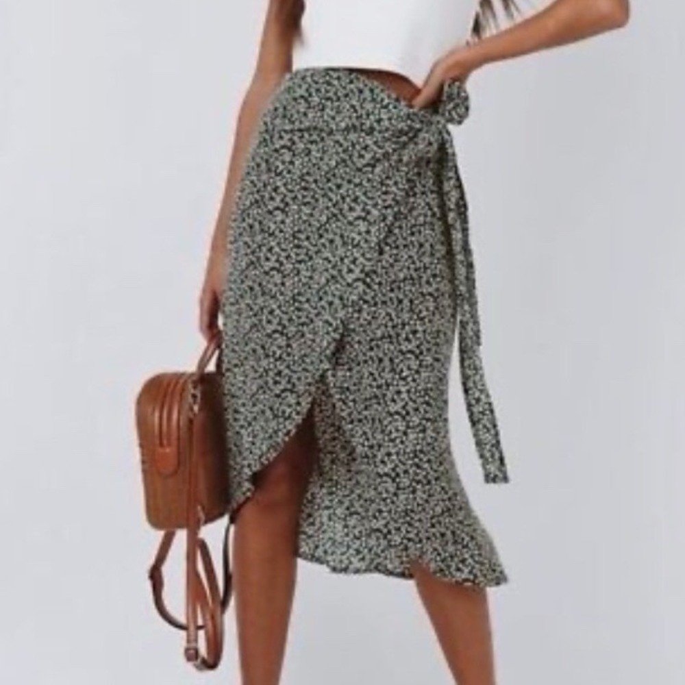 Princesss Polly Green Floral Wrap Skirt Midi High Low Tie Waist Sz US 6